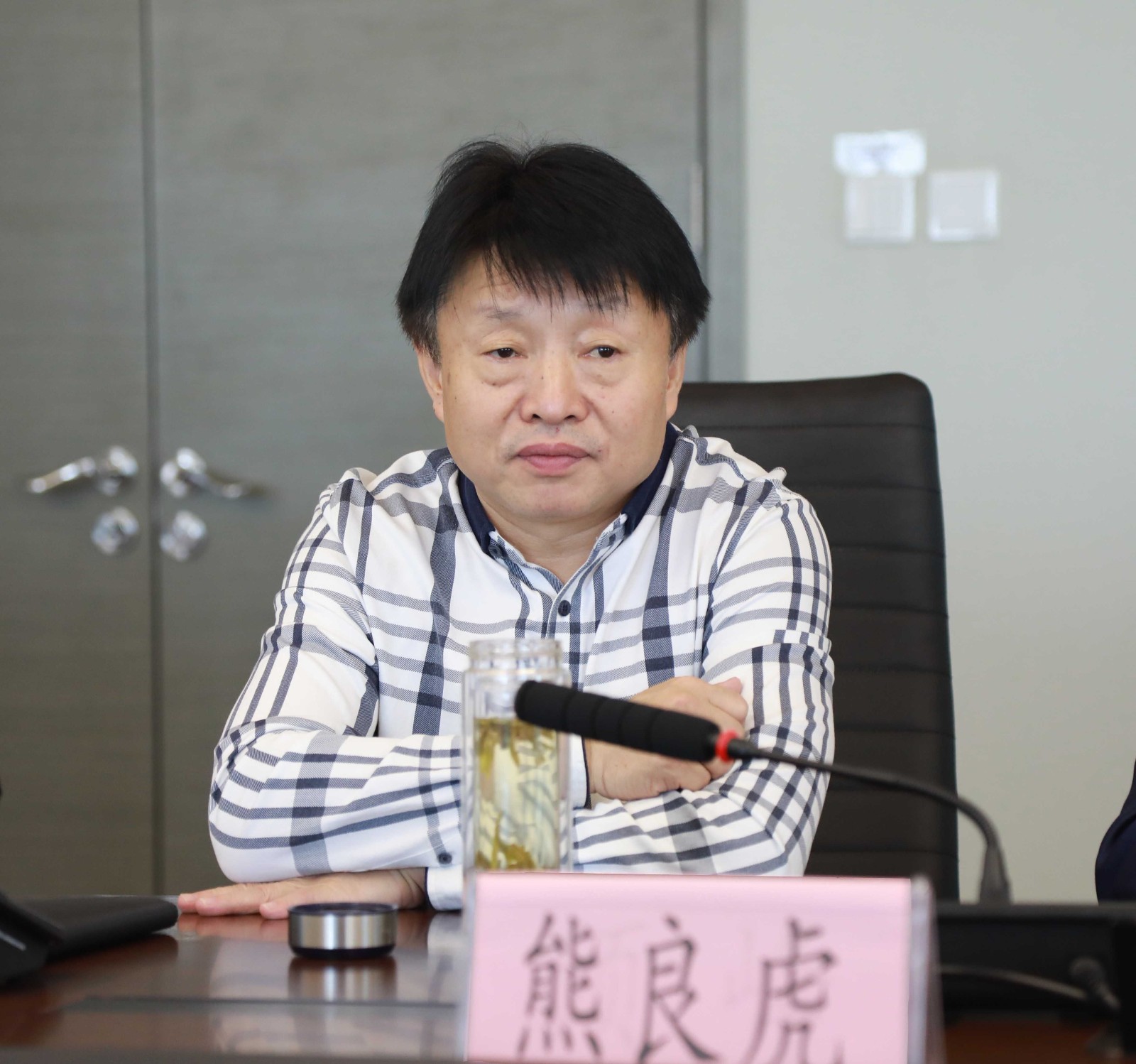 江苏省生态情形厅厅长王天琦到南宫NG28集团集团调研座谈