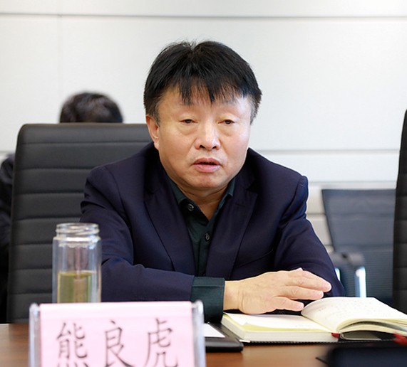 南宫NG28集团集团与福建雪人股份公司深化环保各领域务实相助｜熊良虎顾峰出席