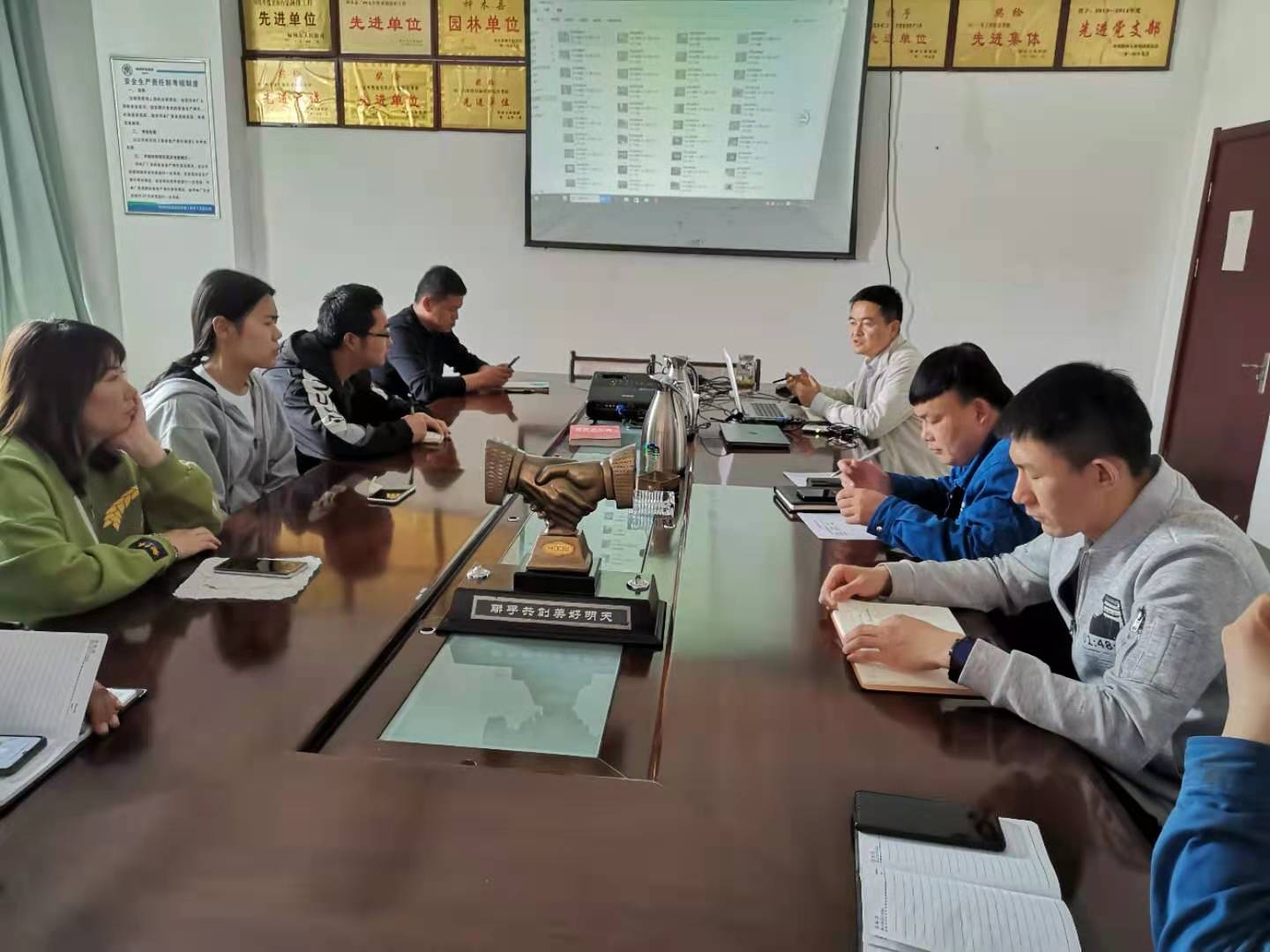 水情形公司以“清静检查+培训指导”模式推动隐患排查整治