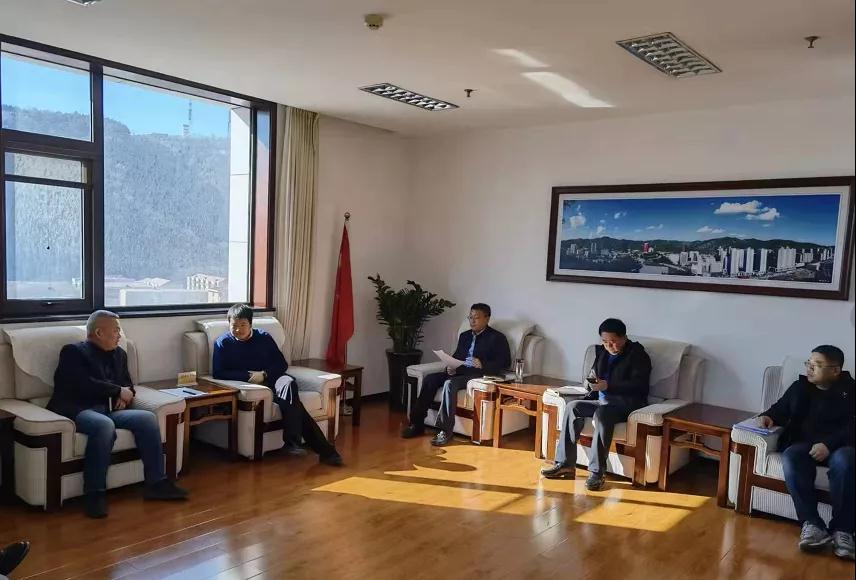 桂宏拜会延安市安塞区委副书记、、区政府党组书记李延武