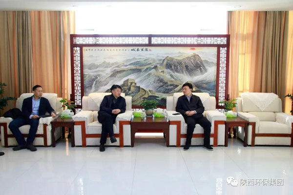 熊良虎拜谈判洛市委书记郑光照、市长王青峰