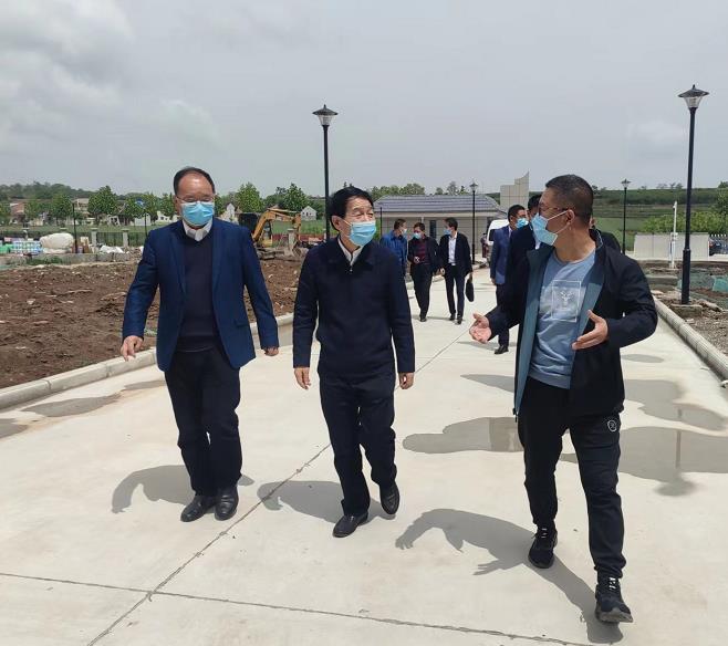 宝鸡市人大常委会党组成员、、副主任苏少敏到水情形公司宝鸡蟠龙新区污水处理厂调研