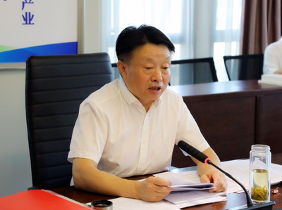 南宫NG28集团集团召开党委理论学习中心组（扩大）学习会