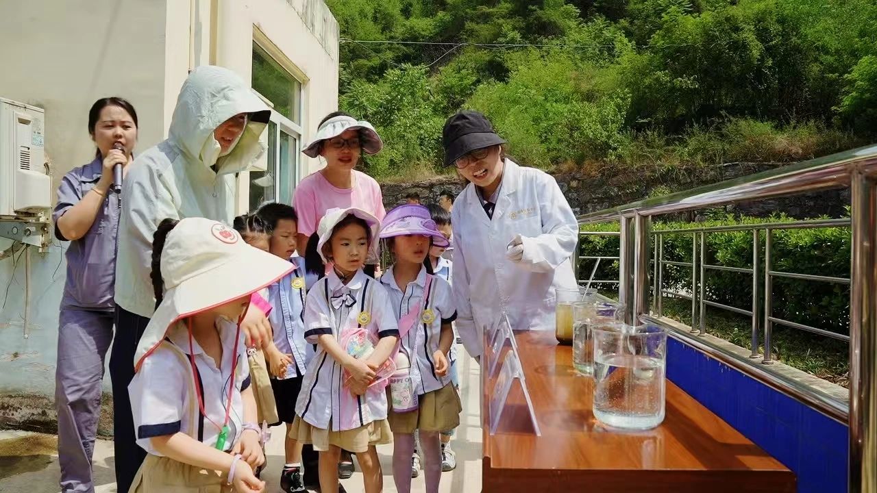 社会责任｜80余名“萌娃”开启探索水情形公司污水处理的巧妙之旅